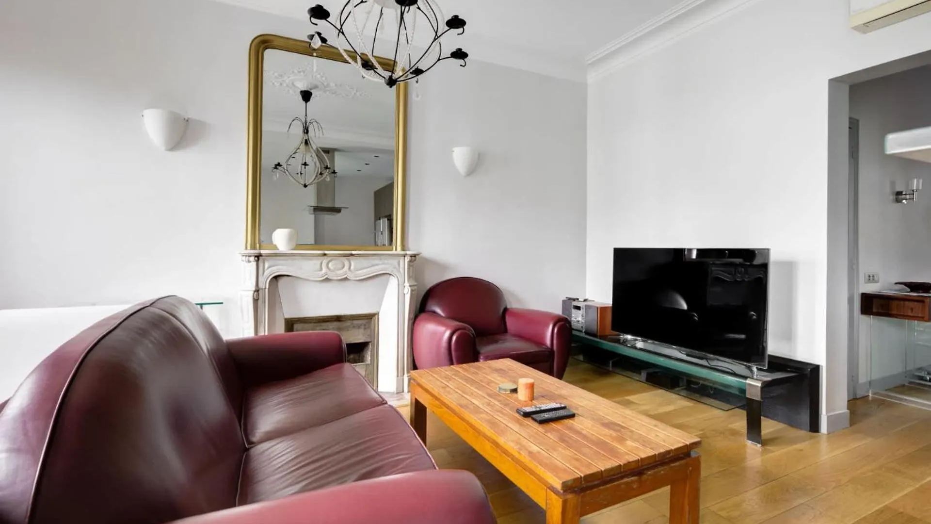 Appartement Moderne Avec Cuisine Equipee Et Balcon 파리 프랑스